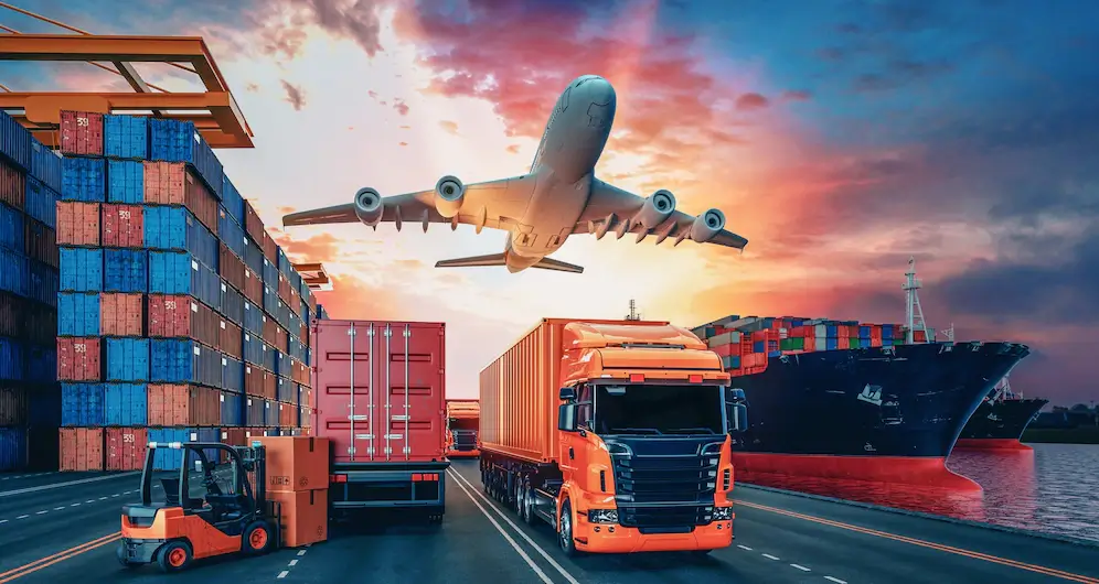 International Courier vs Air Freight: Which Is Better?